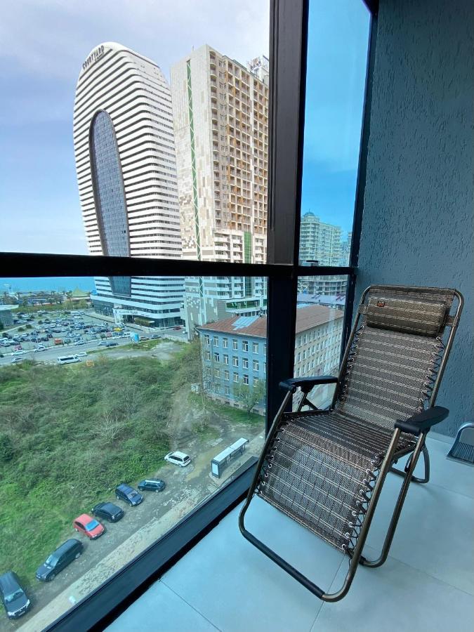 Dar Tower'S Cozy Apartment Batumi Esterno foto
