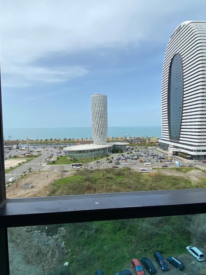 Dar Tower'S Cozy Apartment Batumi Esterno foto